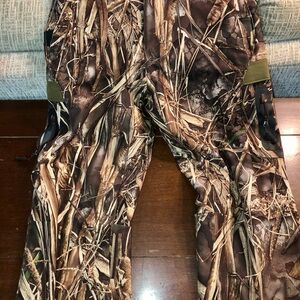Drake waterfowl EST youth medium pants